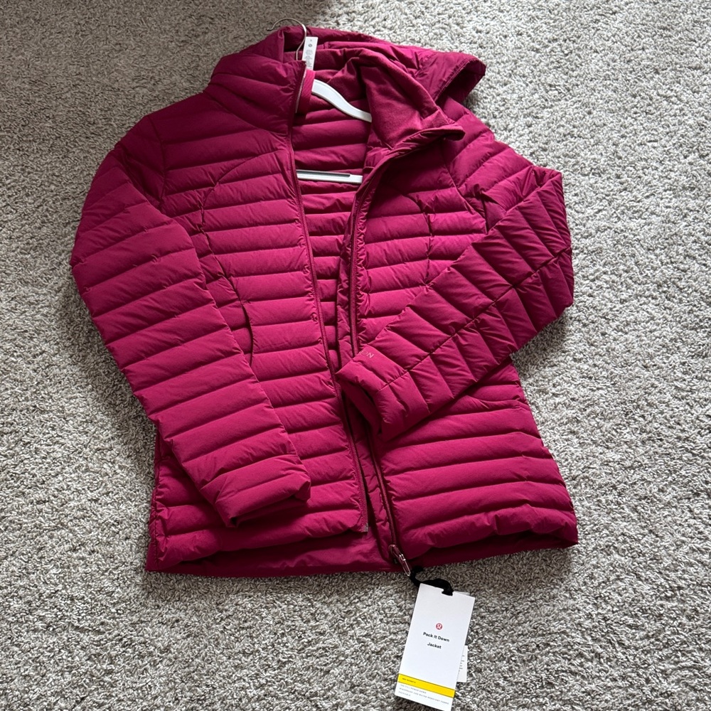 Lululemon Pack it down jacket